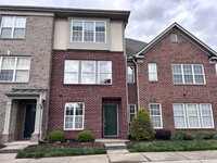 Building Photo - 9804 Grettle Ct