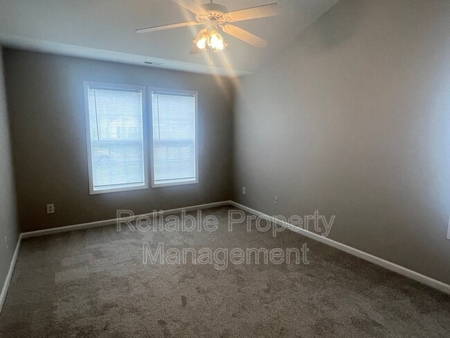 Building Photo - 5152 Limewood St