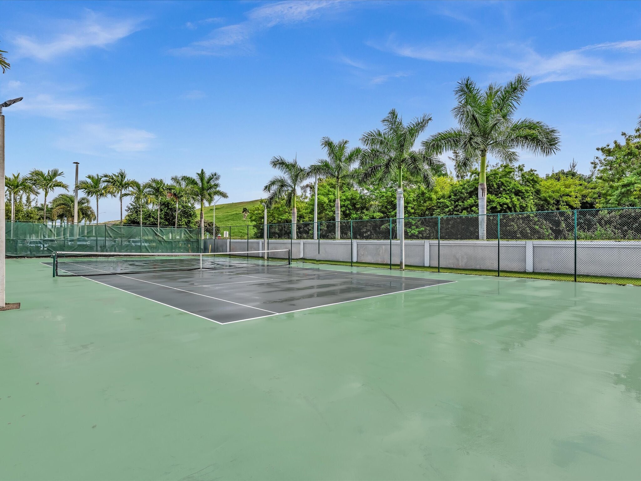 Building Photo - 6410 NW 102nd Path