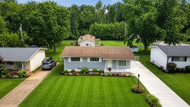 Building Photo - 10530 Meath Dr