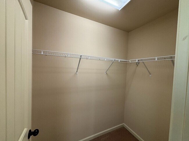 Building Photo - Beautiful Home for Rent in Phenix City!