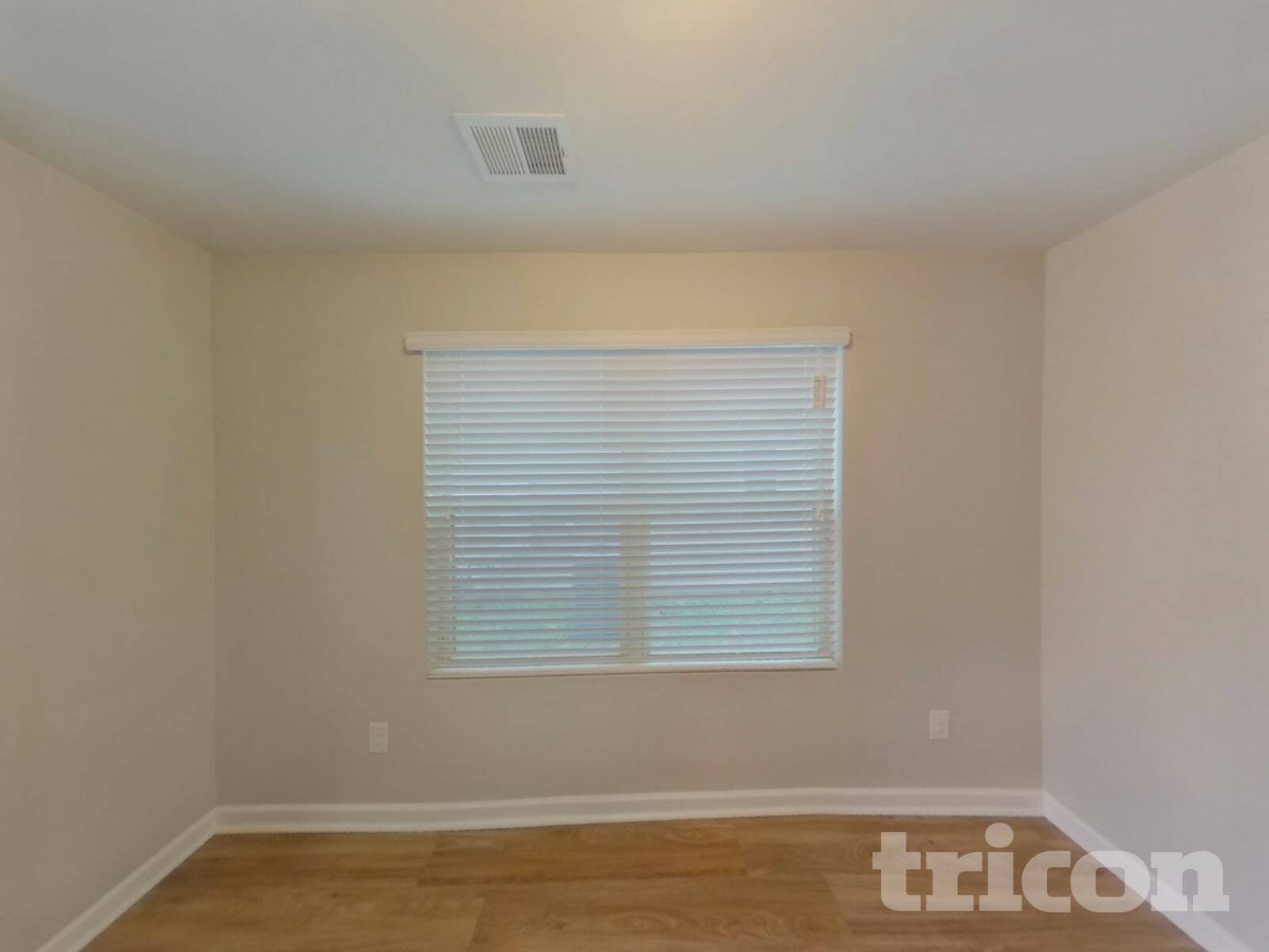 Building Photo - 1429 Sandra Dr