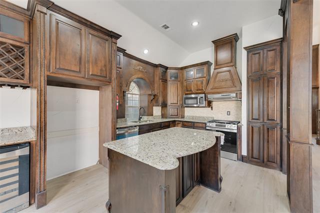 Building Photo - 8209 Shoshoni Dr