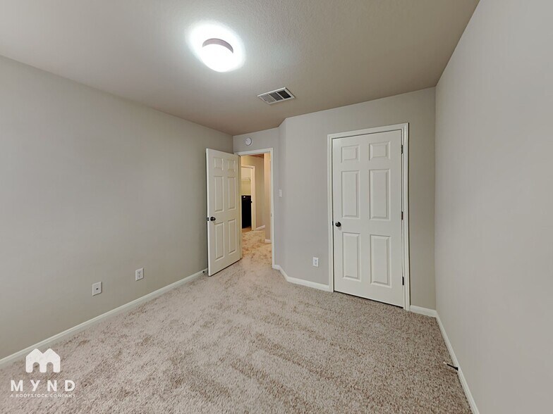 Building Photo - 3909 Bandice Ln