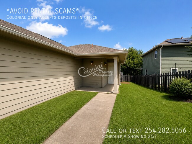 Building Photo - 6005 Perlita Dr
