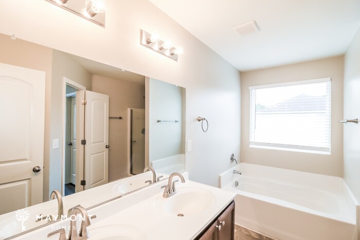 Building Photo - 120 Betty Ann Ln