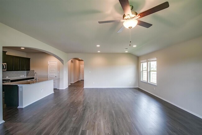 Building Photo - 261 Horsemint Way