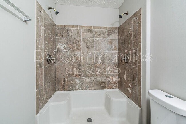 Building Photo - 4780 Bell Cir SE