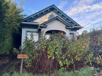 Building Photo - 3409 SE 22nd Ave