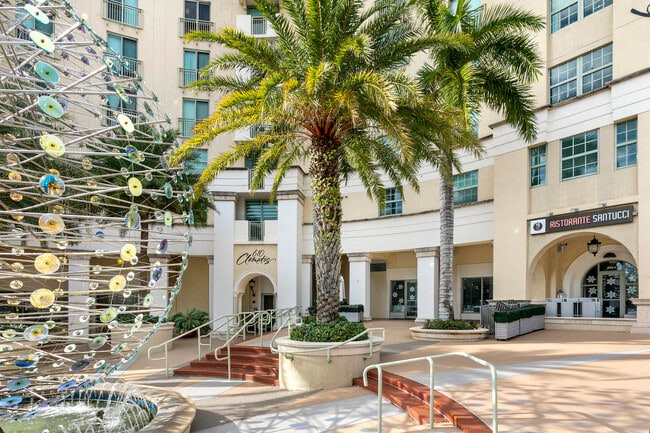 Building Photo - 610 Clematis St