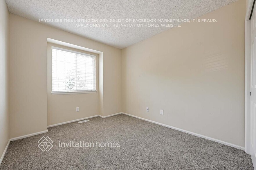Building Photo - 9636 Lameria Dr