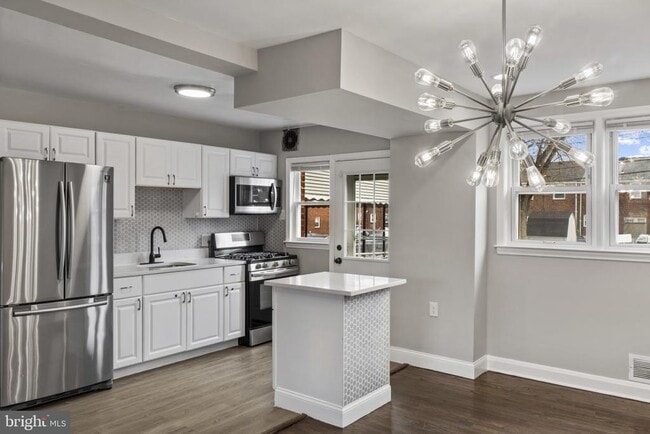 Building Photo - 4923 St Gemma Rd