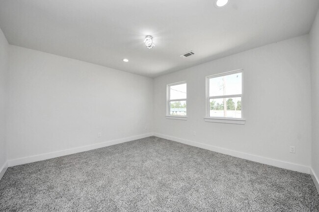 Building Photo - 1189 Rd 5100
