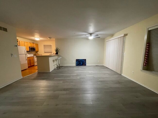 Building Photo - 2806 Barclay Wy