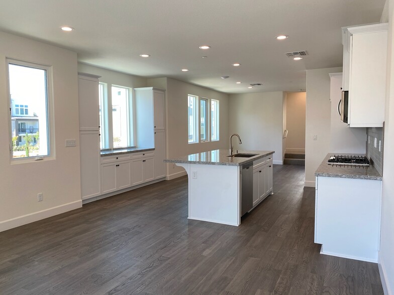 Living Area - 5645 Apex Dr
