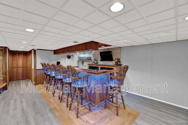 Building Photo - 1311 Ottawa Ave