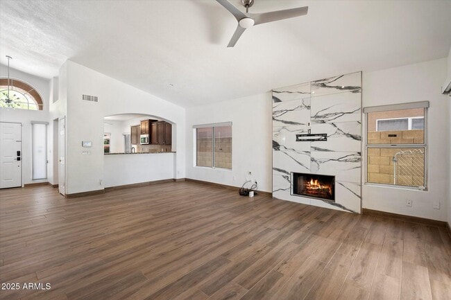 Building Photo - 4607 E Michelle Dr