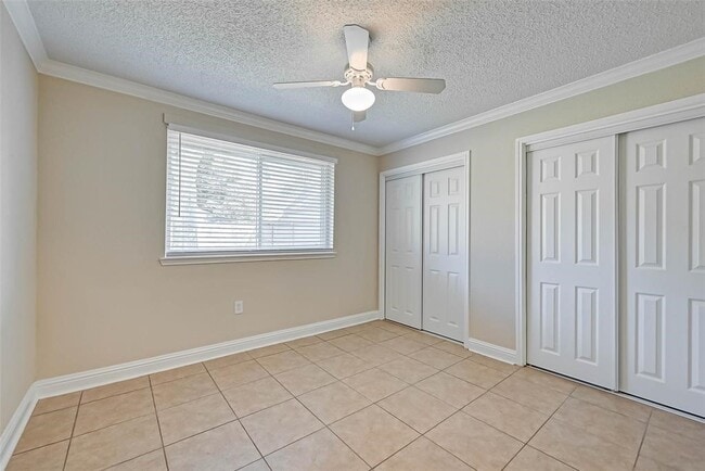 Building Photo - 21231 Park Rock Ln