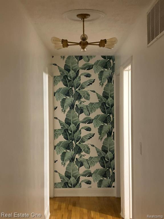 Building Photo - 509 Walbridge Dr