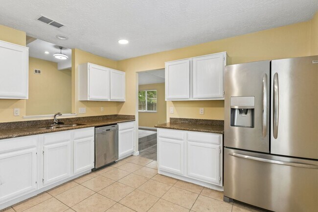 Building Photo - 2747 Sicklepod Dr