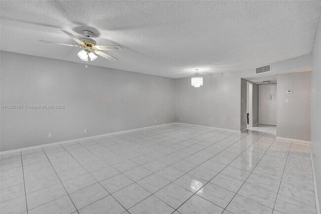 Building Photo - 4821 NW 22nd Ct