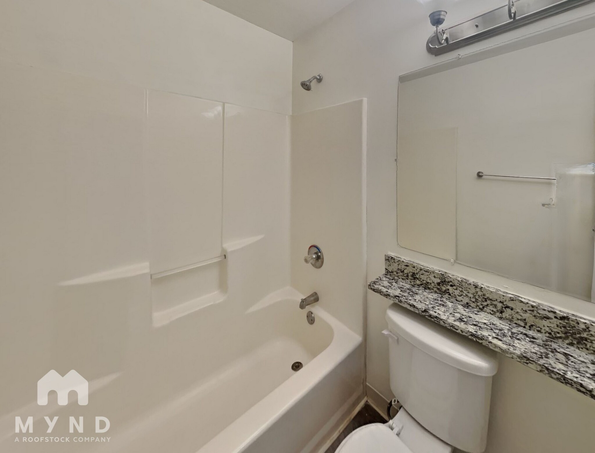 Building Photo - 5561 Northcut Dr
