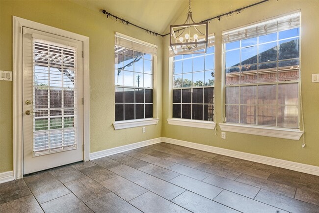 Building Photo - 3403 Hickory Creek Dr