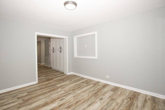 Building Photo - Gorgeous Fully Renovated 3 bedroom home in the Heart of Whispering Pines