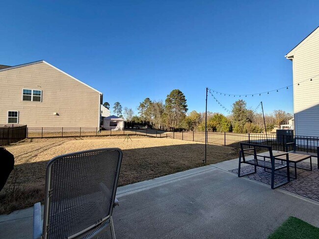 Building Photo - 15107 Nichols Hall Dr