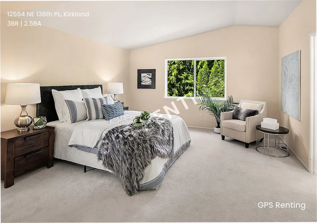Building Photo - ? Peaceful Retreat in the Heart of Kirkland!