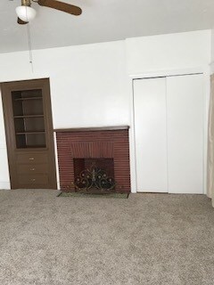 living rm - 5 Brookfield Rd