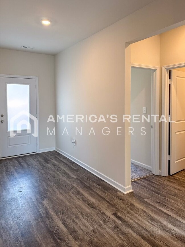 Building Photo - Your New Home Awaits in Hunter's Point at Innsbrooke in Pinson, AL! Available to View Now!