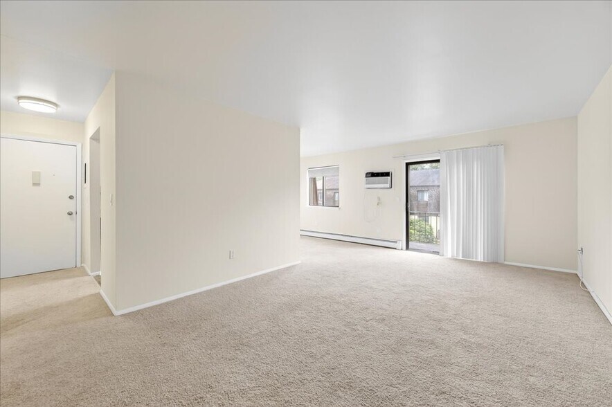 Building Photo - 1408 Cherry Hill Dr