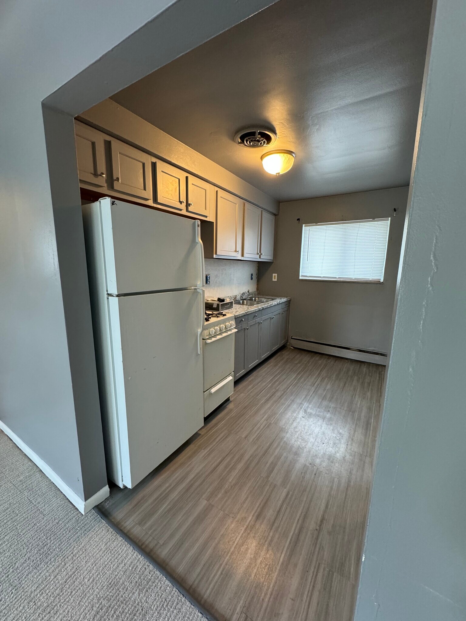 Building Photo - 7464 Southfield Fwy