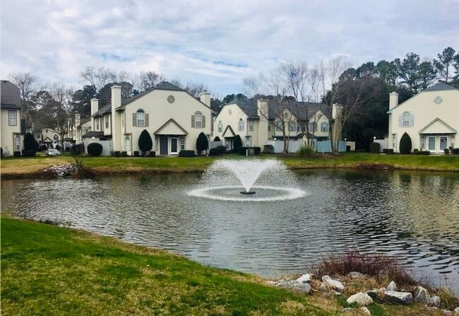 Building Photo - End Unit Condo Close to Chic's Beach & Little Creek Naval Base