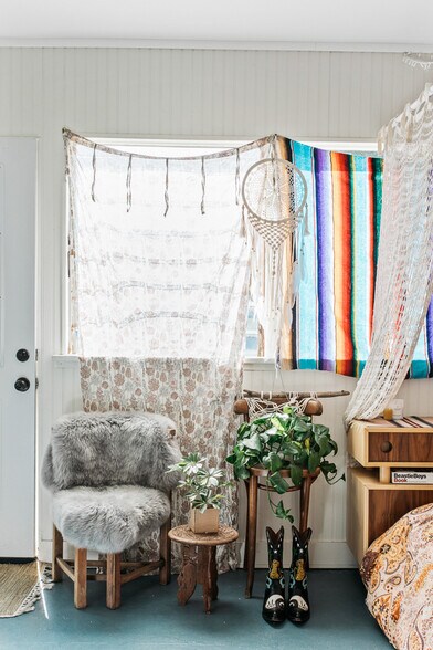 Building Photo - 2436 3rd St