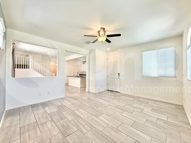 Building Photo - 3726 E Dogwood Dr