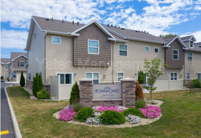 Building Photo - 124 Potomac Dr