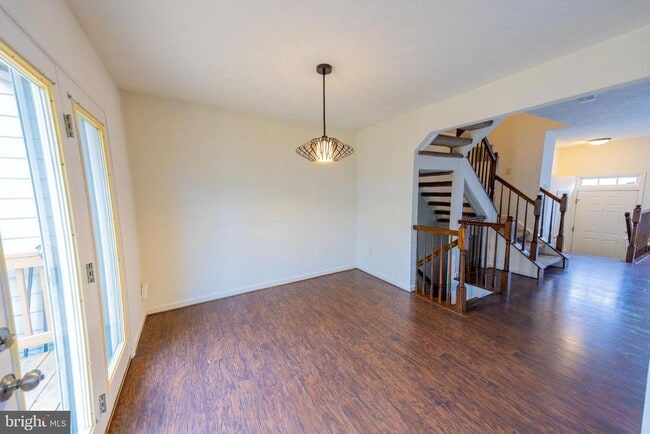 Building Photo - 5565 April Journey