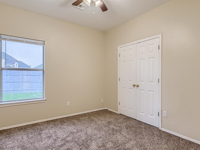 Building Photo - 2858 Southampton Way