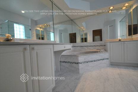 Building Photo - 7914 Stirling Bridge Blvd S