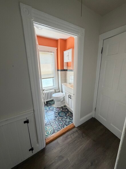 Bathroom - 232 Lowden St