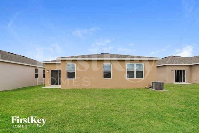 Building Photo - 523 Crown Rose Dr