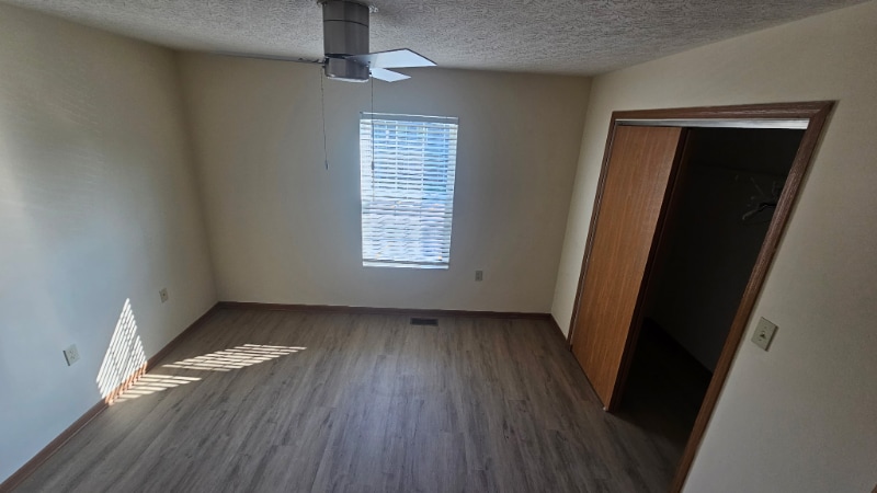 Building Photo - 5221 Chesterfield Ave