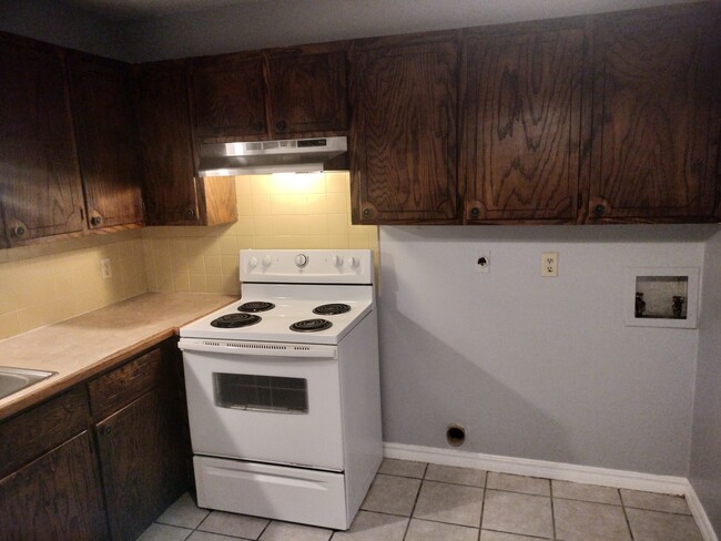 Kitchen - 508 Buena Vista Ave