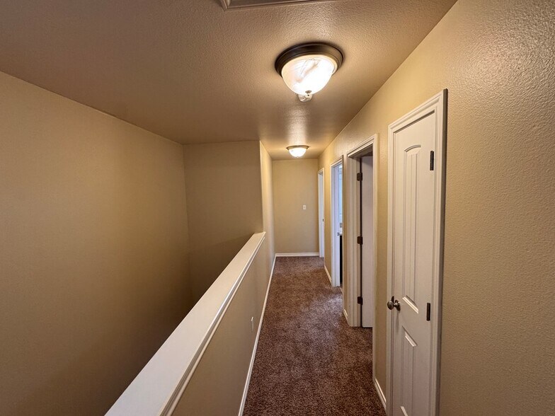Building Photo - 7214 Barksdale Ln