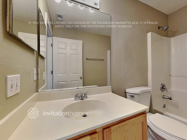 Building Photo - 24833 Mary Beth Ct