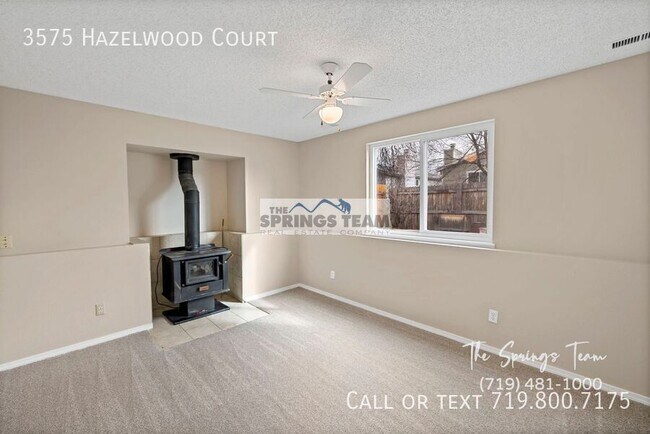 Building Photo - 3575 Hazelwood Ct