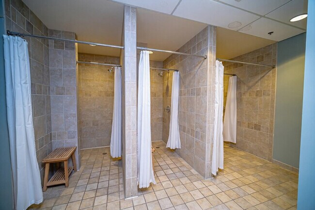 Building Photo - 3308 Parliament Cove