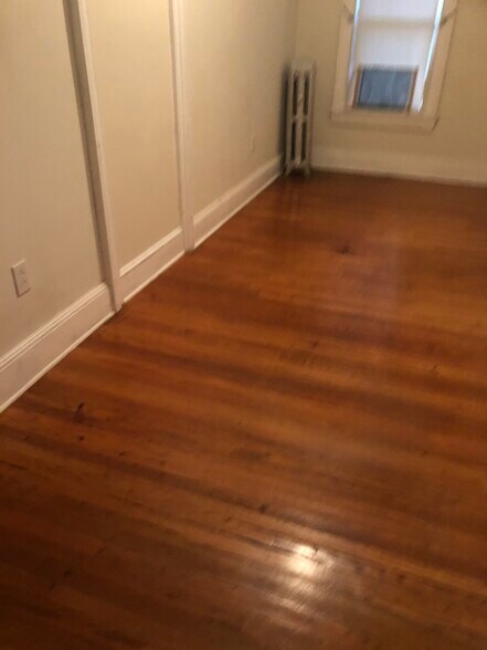 Building Photo - 63 Main St